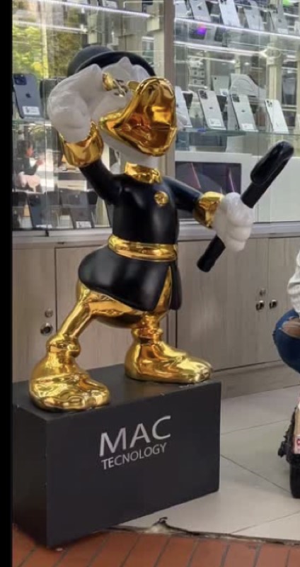 Mascota macOS Store